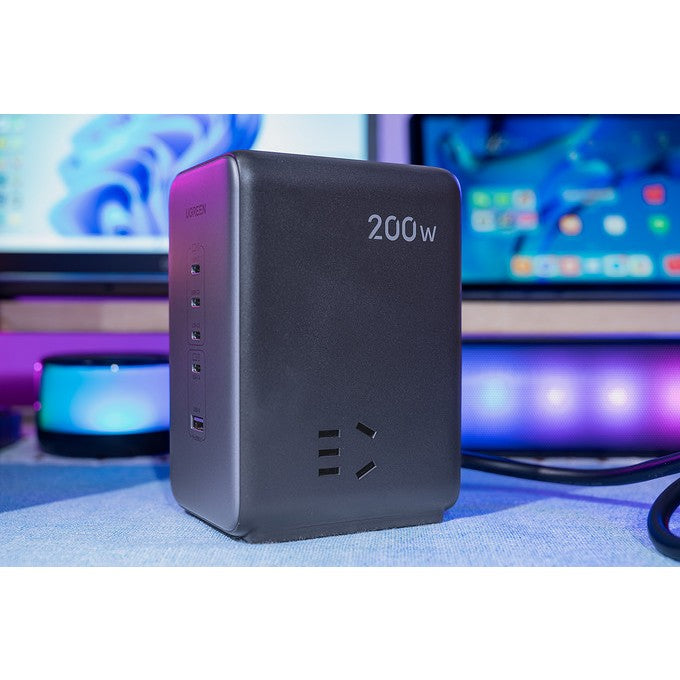 UGREEN 200W USB C GaN Charger-5 Ports Desktop Charger and 2 power socket